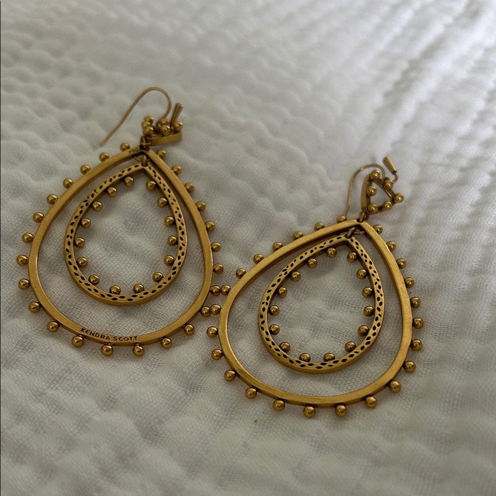 Kendra Scott Rumor Gold Beaded Teardrop Earrings - Picture 5 of 6
